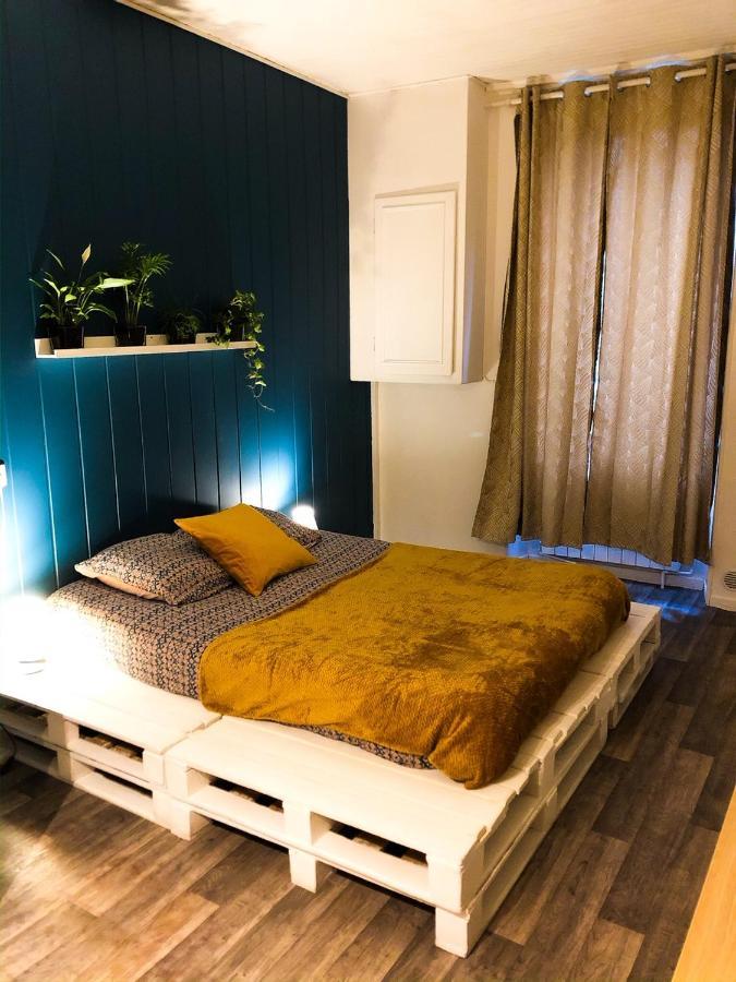 Chambre Double Avec Salle De Bain Privative 干邑 外观 照片